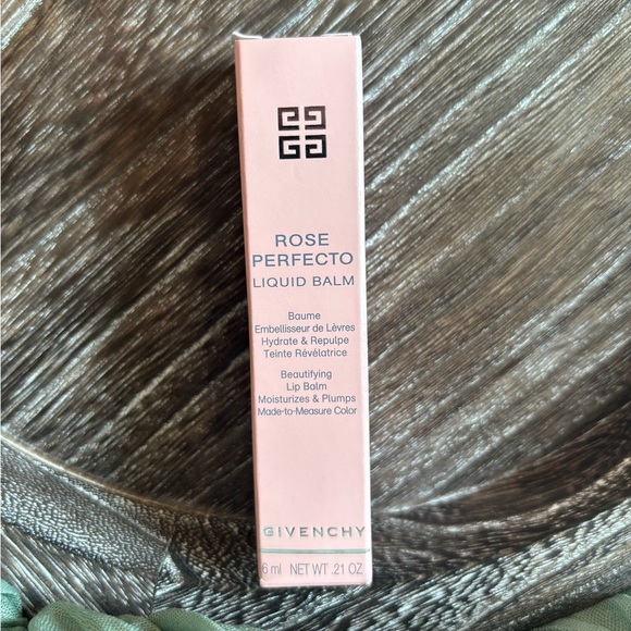 Givenchy ROSE PERFECTO TINTED LIQUID LIP BALM •Lip Plumper•Long Lasting Lipstick - Picture 3 of 6